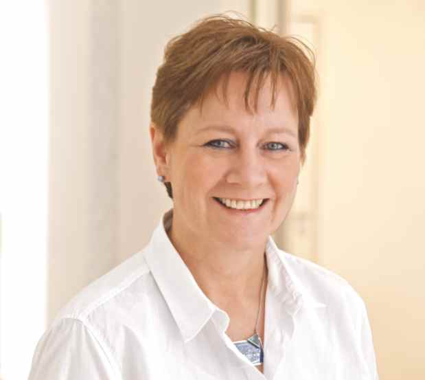 Dr. med. anne hundgeburth